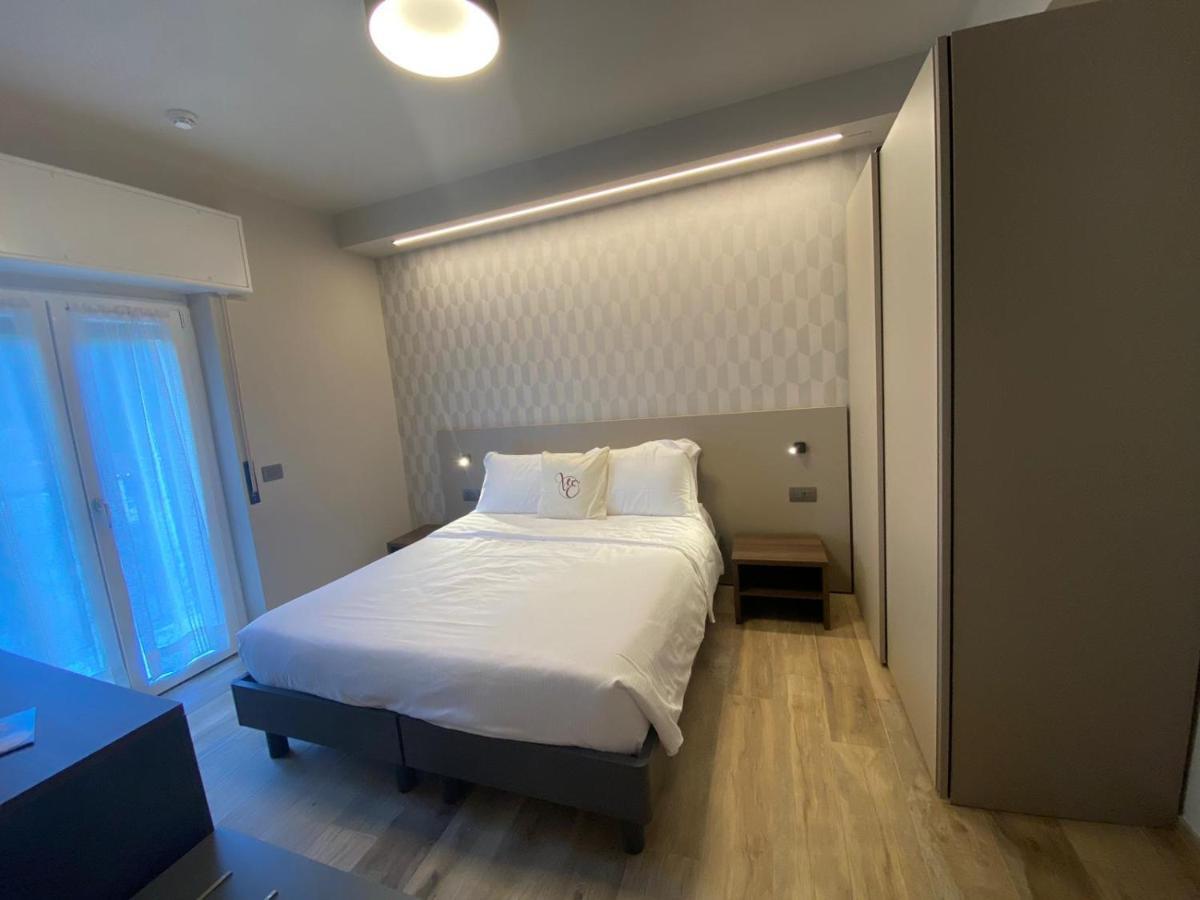 Hotel Villa Elia Calizzano Buitenkant foto